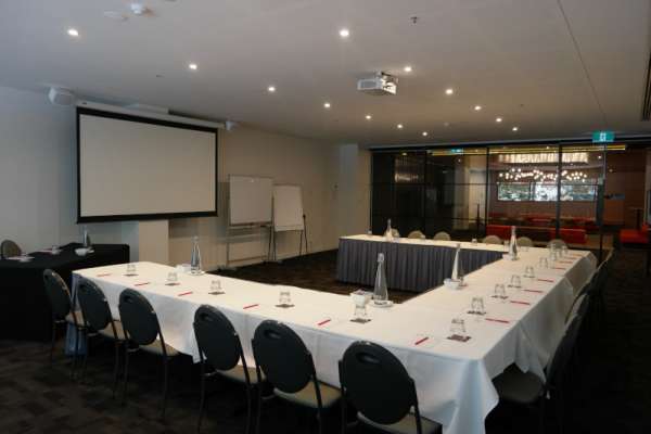 Jasper - Room 9_U-Shape.jpg